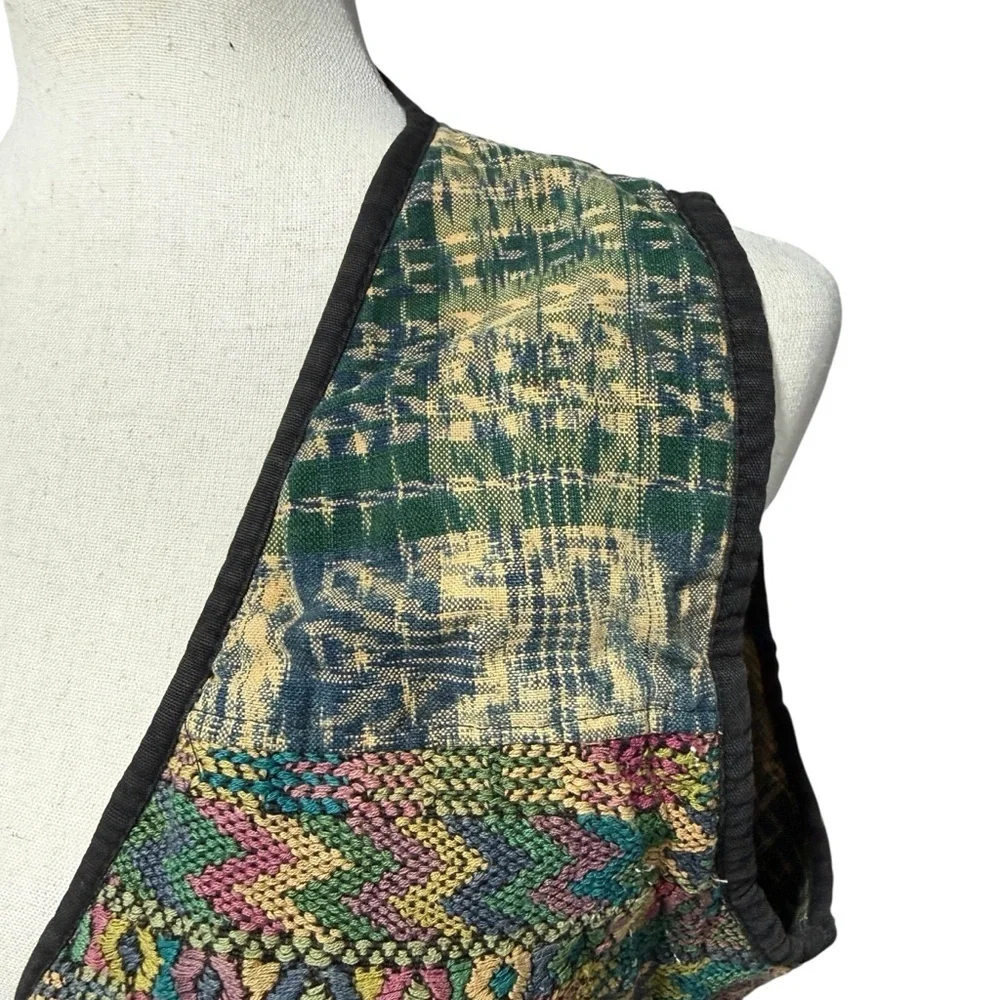 Handmade Multicolor‎ Embroidered Woven Boho Eclectic Vintage Vest Size Medium *